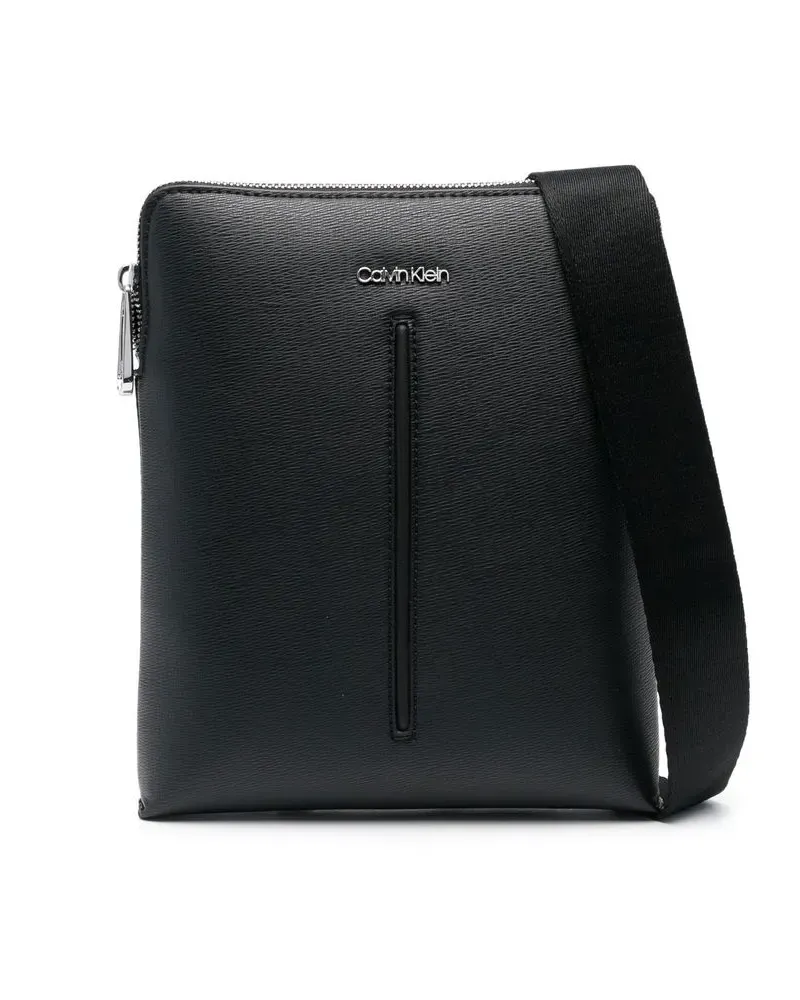 Calvin Klein Kuriertasche mit Logo-Schild - Schwarz Schwarz