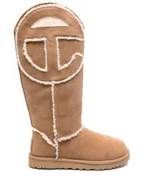 UGG x Telfar Wildlederstiefel mit Logo-Patch Nude