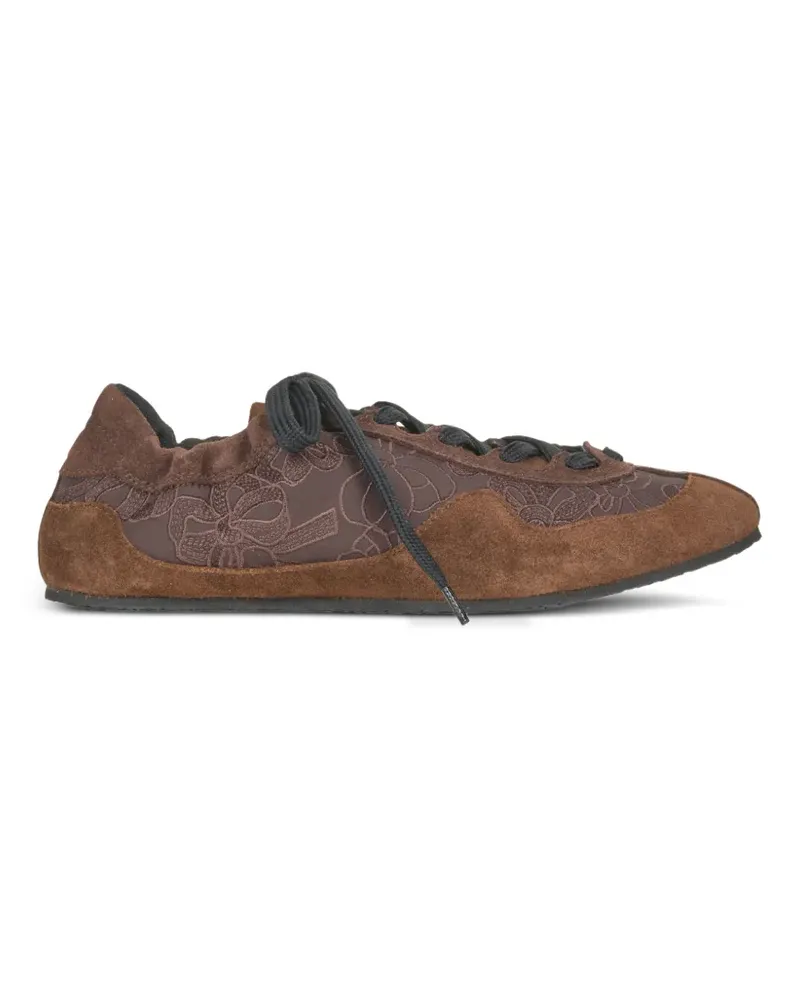 Cecilie Bahnsen Blaise floral-embroidered sneakers - Braun Braun