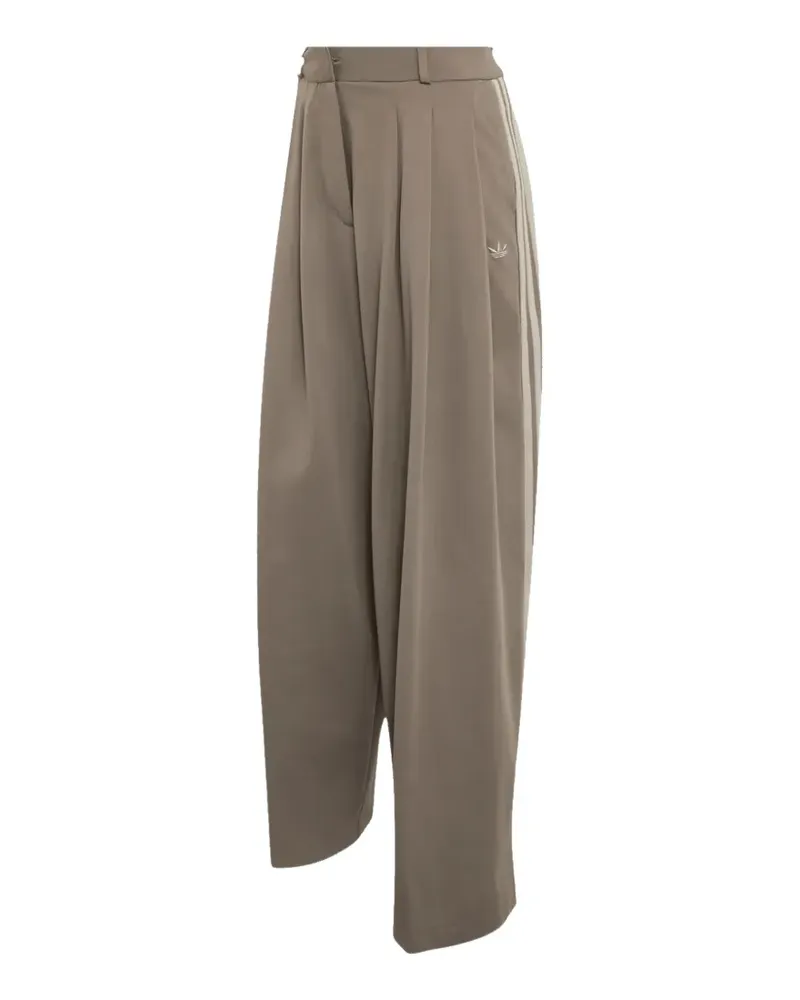 adidas Bundfaltenhose mit Seitenstreifen - Nude Nude