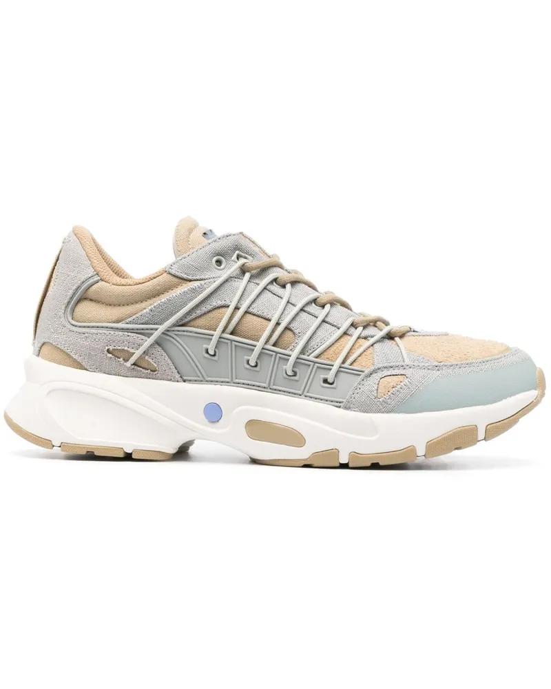 McQ Sneakers mit Kontrasteinsätzen Nude