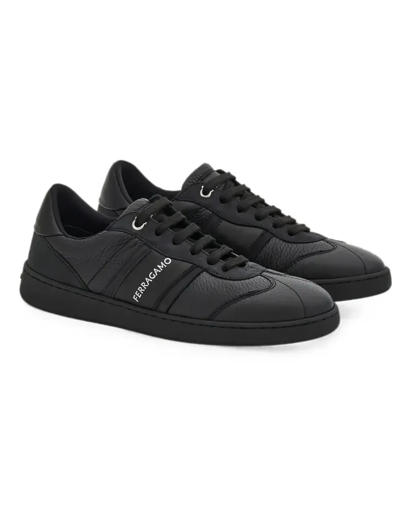 Ferragamo logo-print panelled sneakers - Schwarz Schwarz