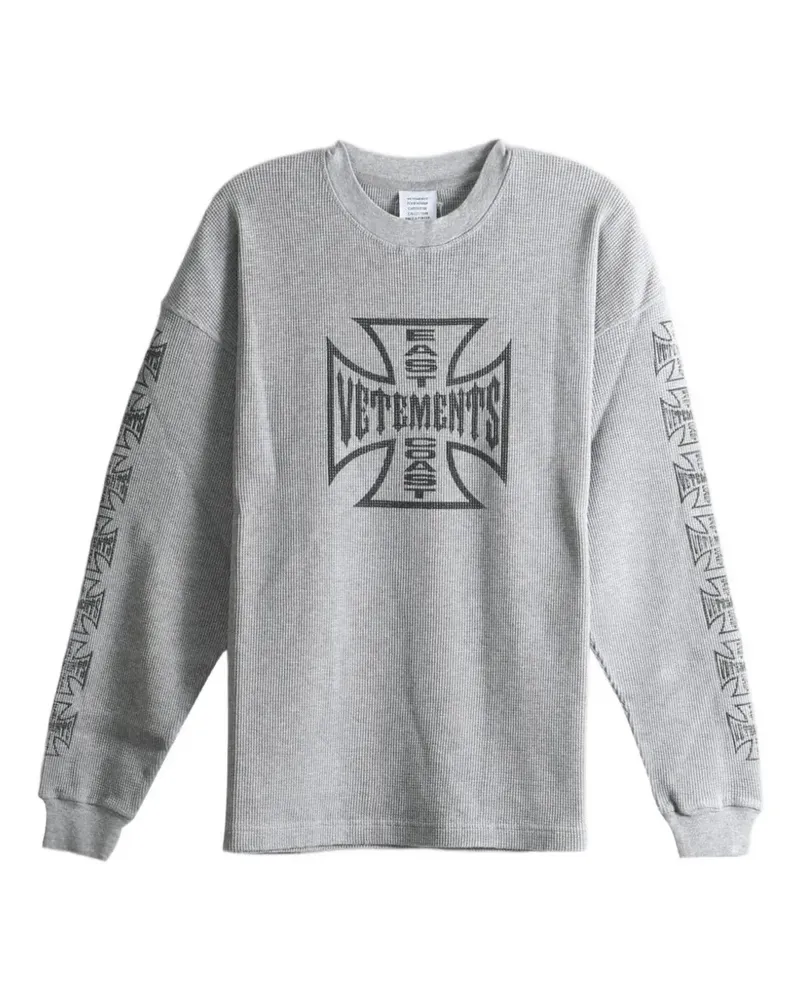 VETEMENTS Big Biker Cross T-Shirt mit Waffelstrick-Print - Grau Grau