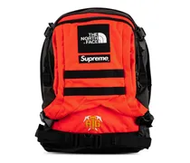 x The North Face Rucksack - Rot