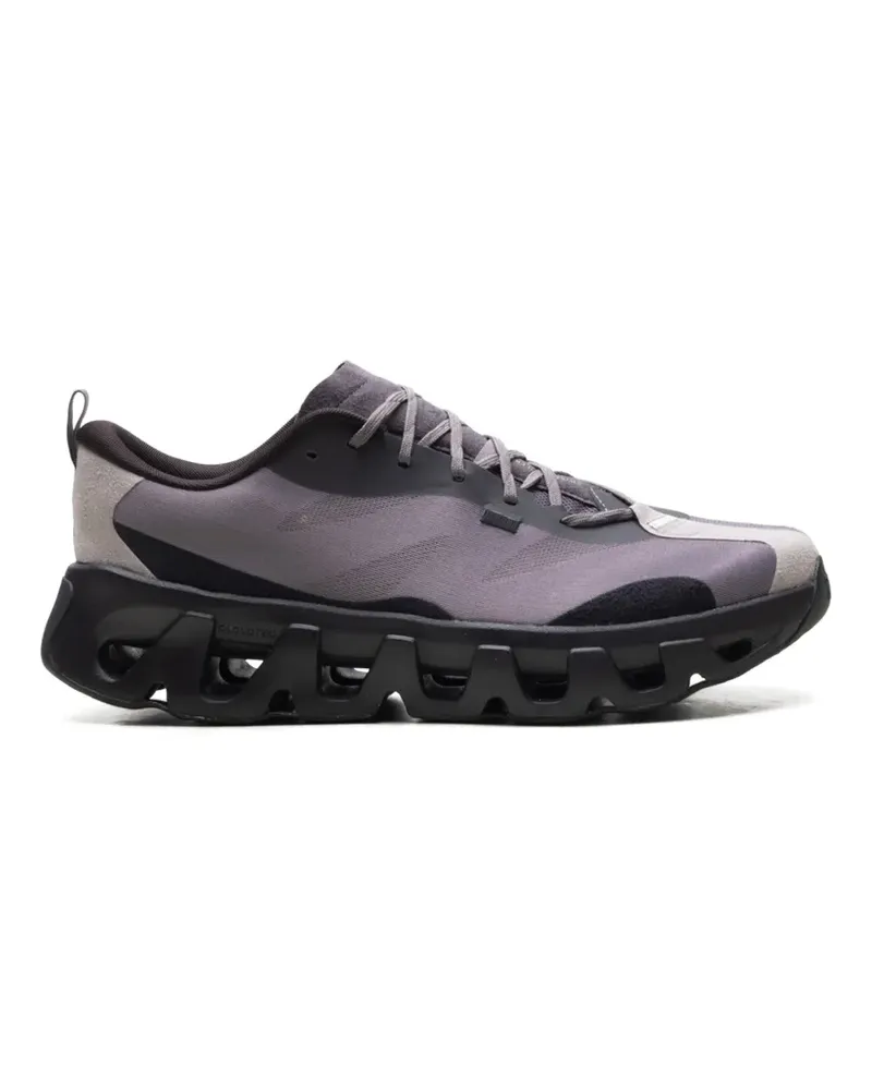 ON x Kith K-Tech 1 Sneakers - Grau Grau