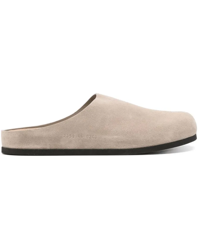 Common Projects Clogs aus Wildleder Nude