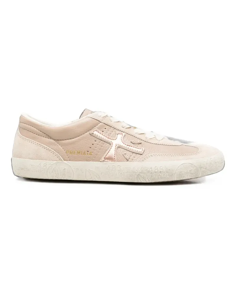 Premiata Sneakers mit Logo-Patch - Nude Nude