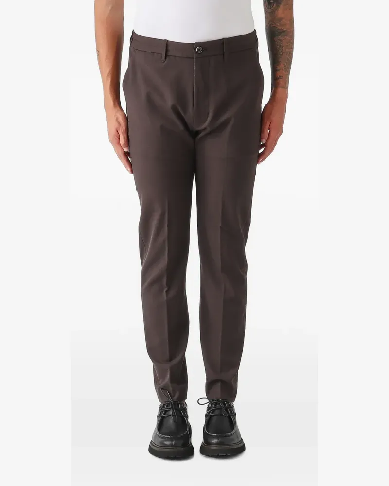nine:inthe:morning Yoga slim-fit pressed-crease trousers - Braun Braun