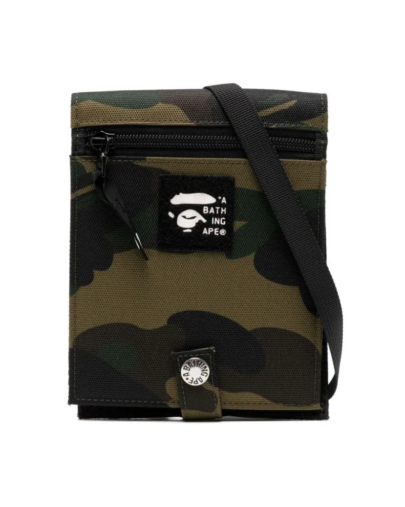 BAPE Schultertasche Grün