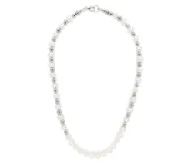 Halskette mit Perlen