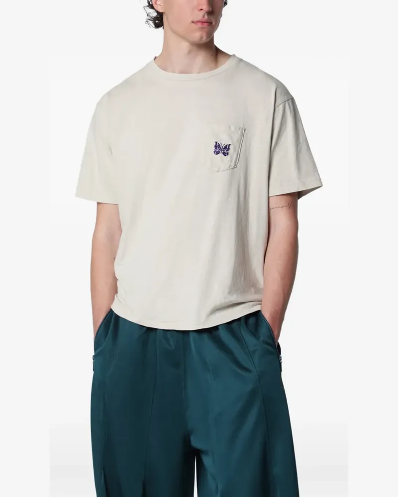 NEEDLES butterfly-embroidered pocket T-shirt - Nude Nude
