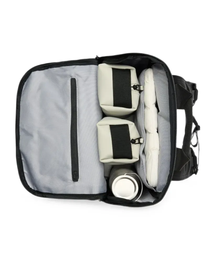 RAINS Cargo Rucksack mit verstellbarem Riemen - Schwarz Schwarz