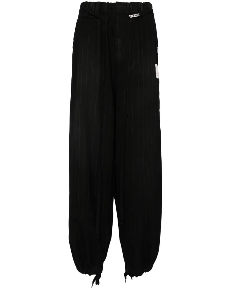 MIHARAYASUHIRO Nadelstreifen-Hose mit Kordelzug - Schwarz Schwarz