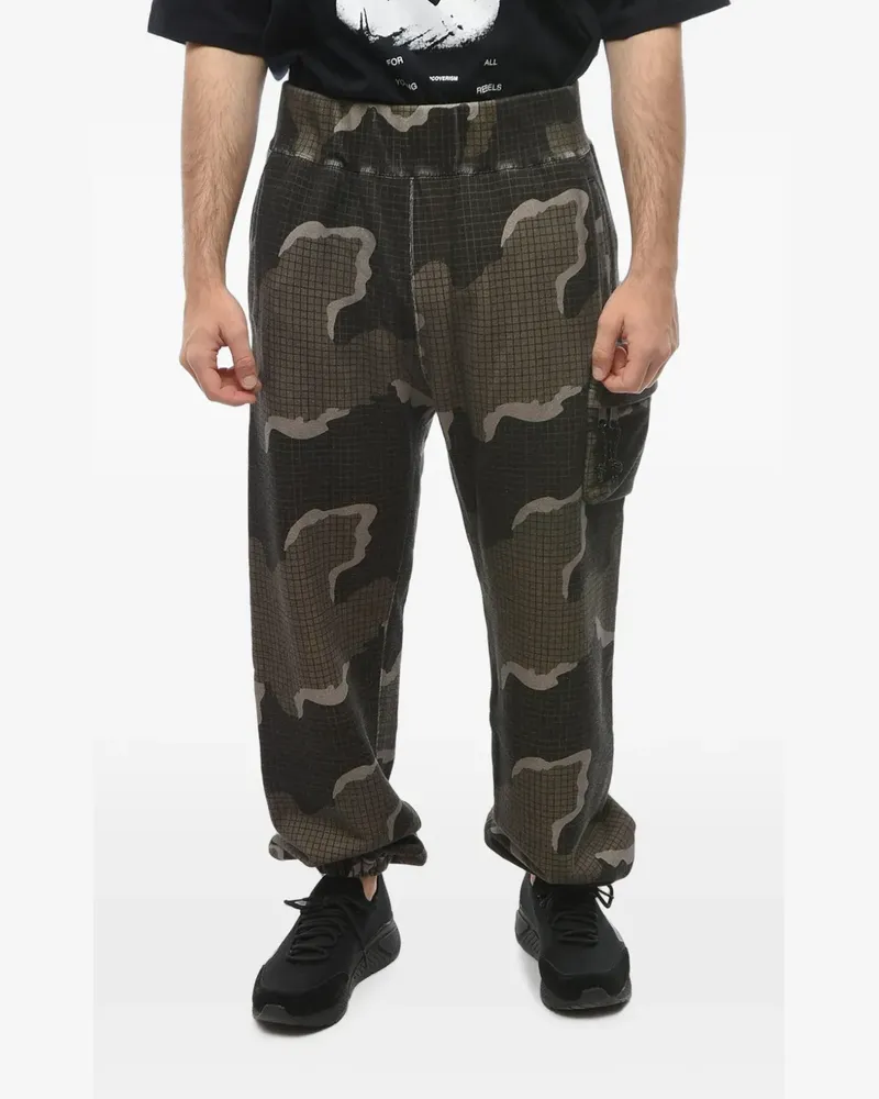 Undercover x Eastpak Jogginghose mit Camouflage-Print - Braun Braun