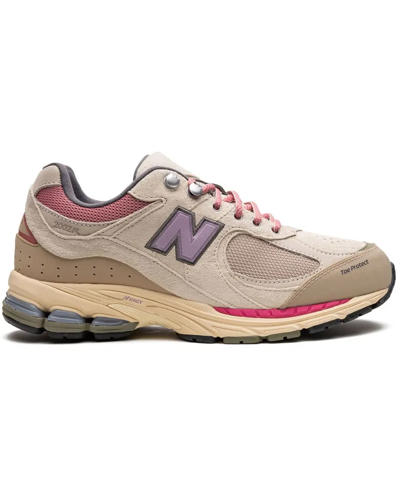 New Balance 2002R Sneakers - Nude Nude