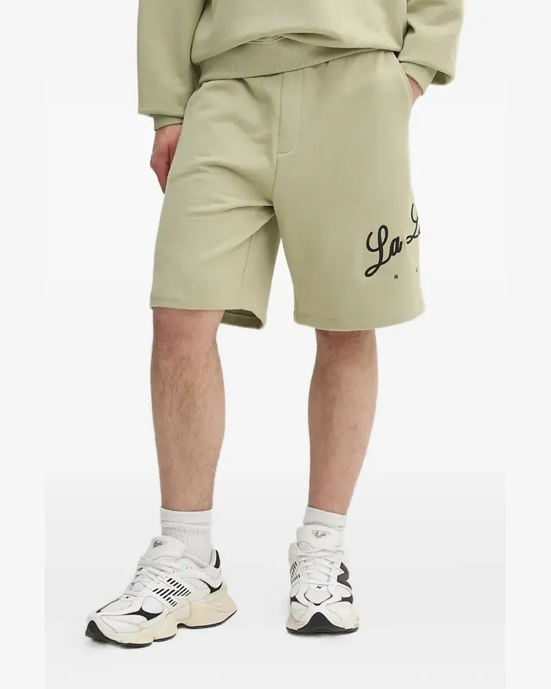 HUGO BOSS palm-tree embroidered shorts - Grün Grün
