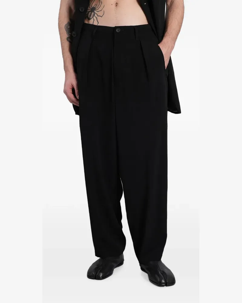 Yohji Yamamoto pleated straight-leg trousers - Schwarz Schwarz
