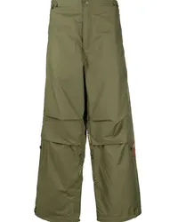 maharishi Cargohose mit Tiger vs Samurai-Stickerei Grün