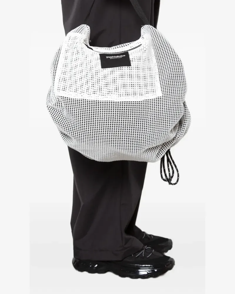 Yoshio Kubo Mesh-Schultertasche mit Kordelzug - Weiß Weiß