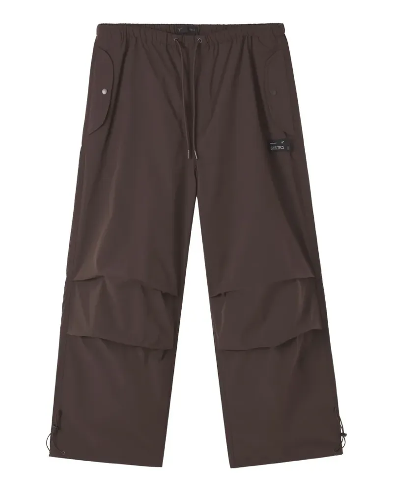 FIVE CM logo-patch trousers - Braun Braun