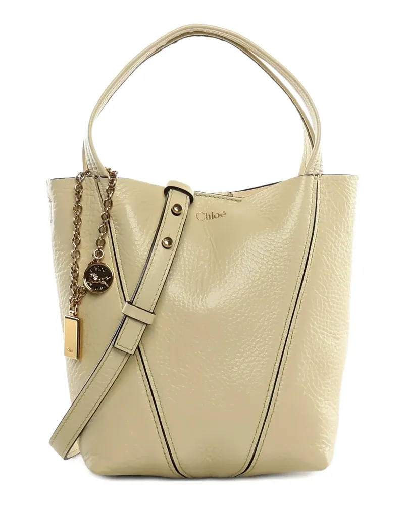 Chloé Spin Schultertasche mit Anhänger - Nude Nude