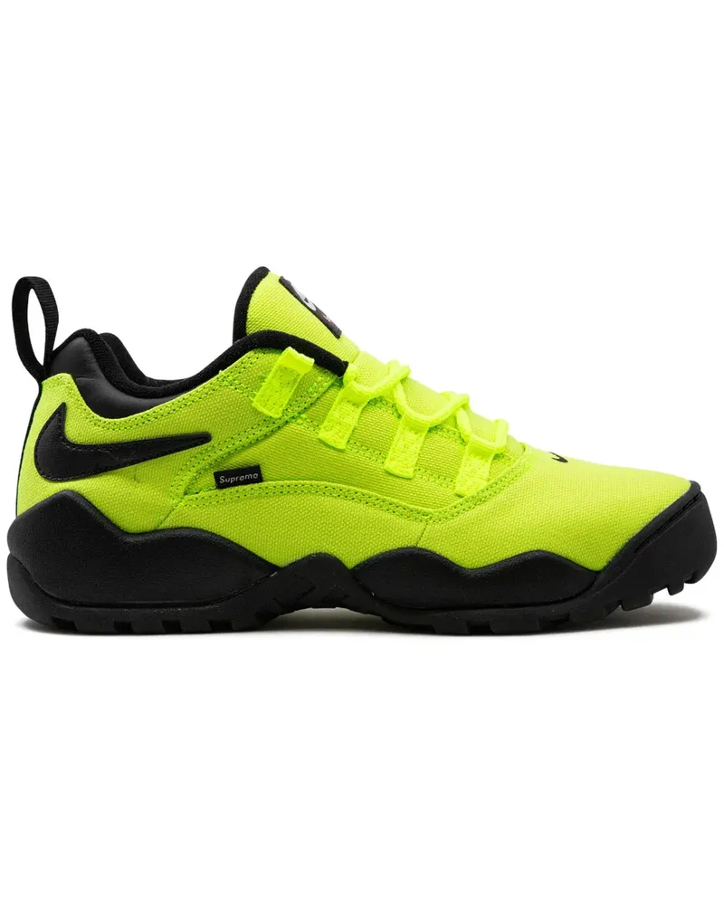 Nike x Supreme SB Darwin Low "Volt" Sneakers - Grün Grün