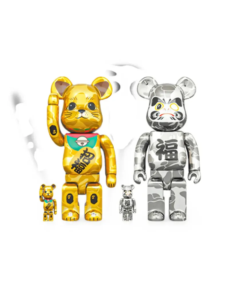 Medicom Toy x BAPE Maneki Neko & Daruma Figuren (4er-Set) - Gold Gold