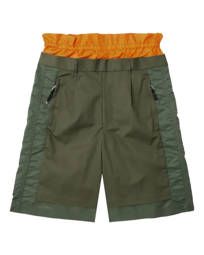 Toga Shorts mit Kontrasteinsätzen - Grün Grün