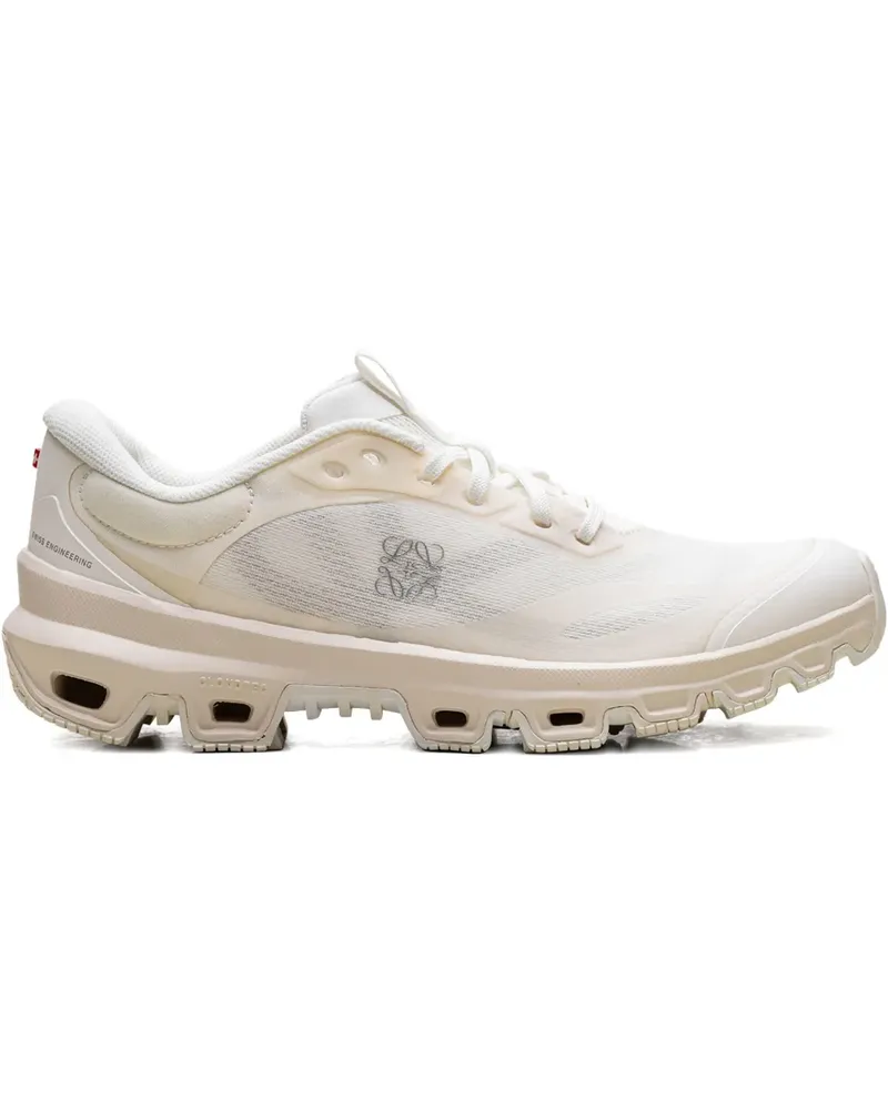 ON x löwe Cloudventure 2 "Eggshell" Sneakers - Nude Nude