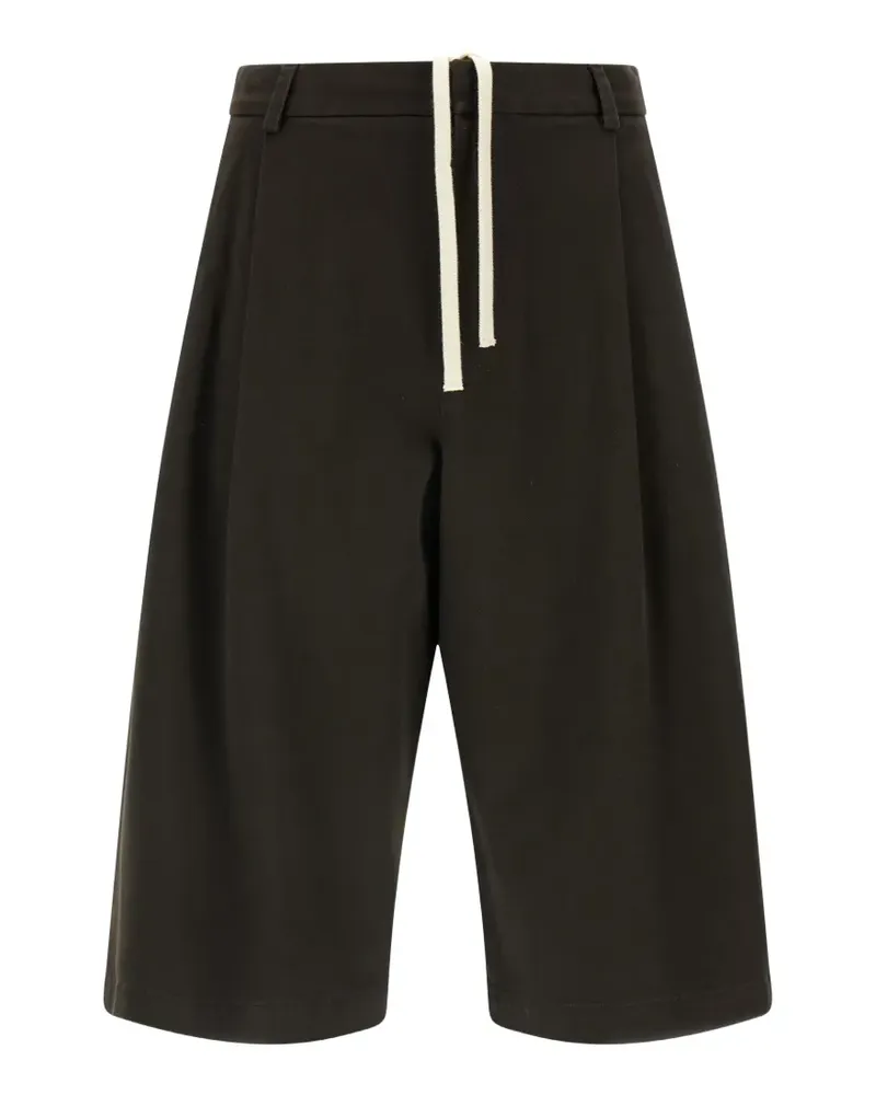 TELA Lake pleat-detail bermuda shorts - Schwarz Schwarz