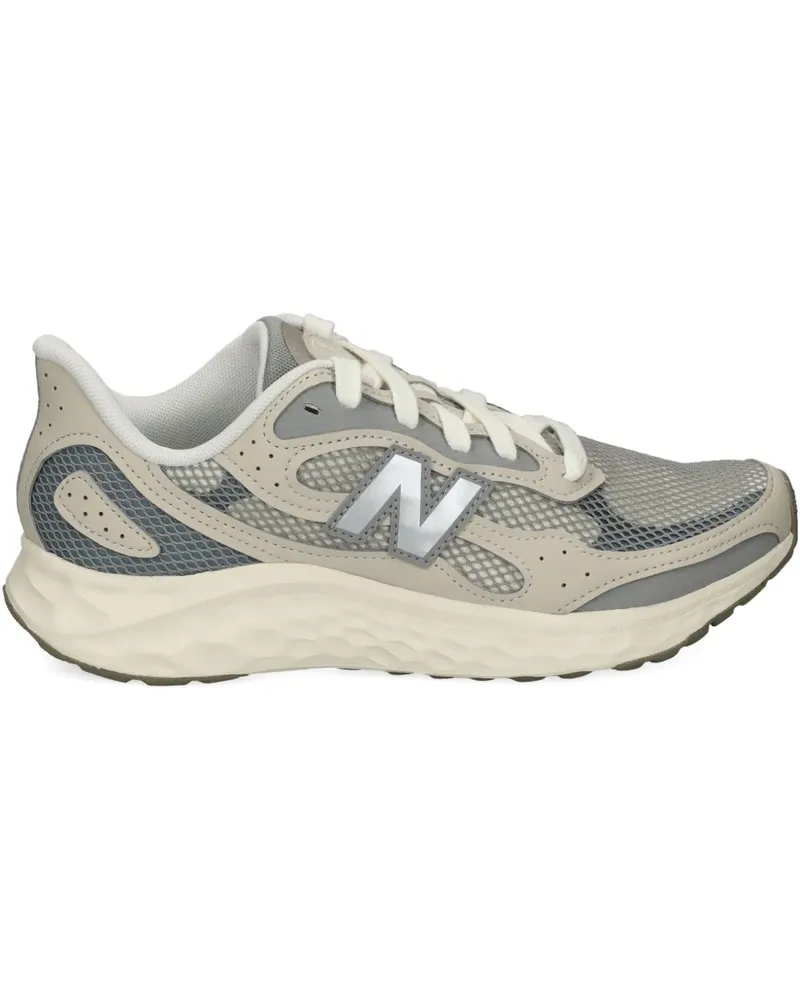 New Balance Fresh Foam Arishi V4 Sneakers - Grau Grau