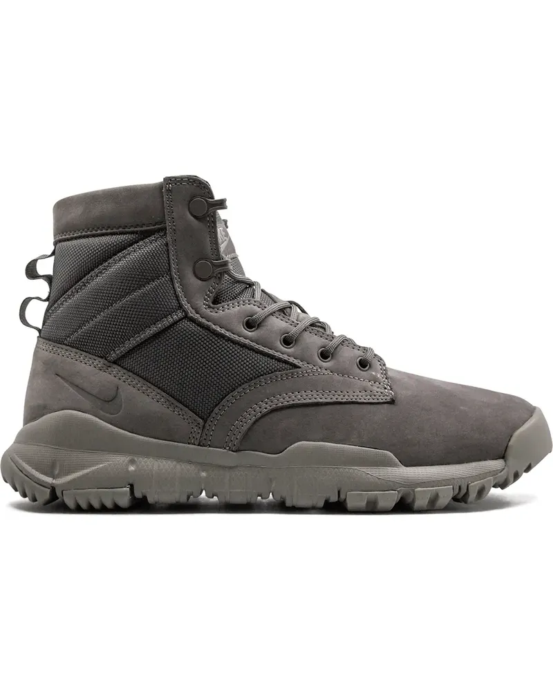 Nike SFB 6 NSW' High-Top-Sneakers - Grau Grau