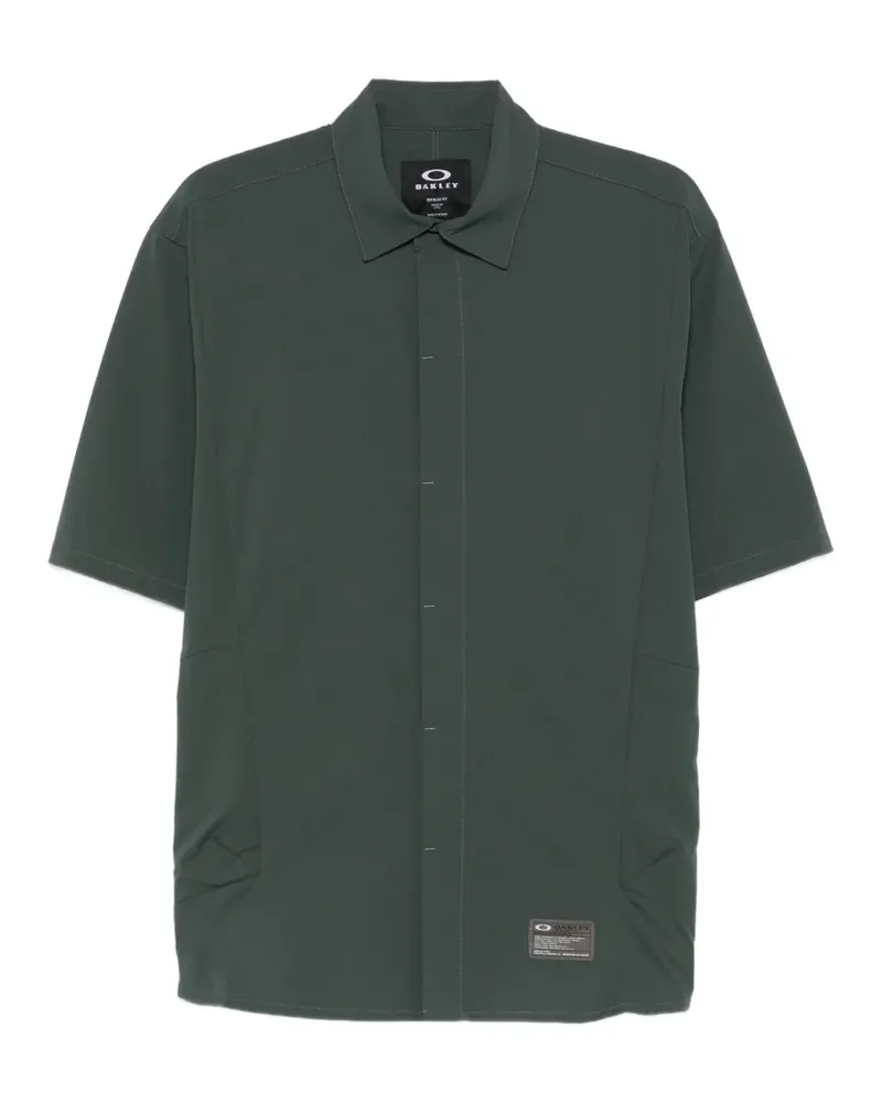 Oakley short-sleeve logo-patch shirt - Grün Grün