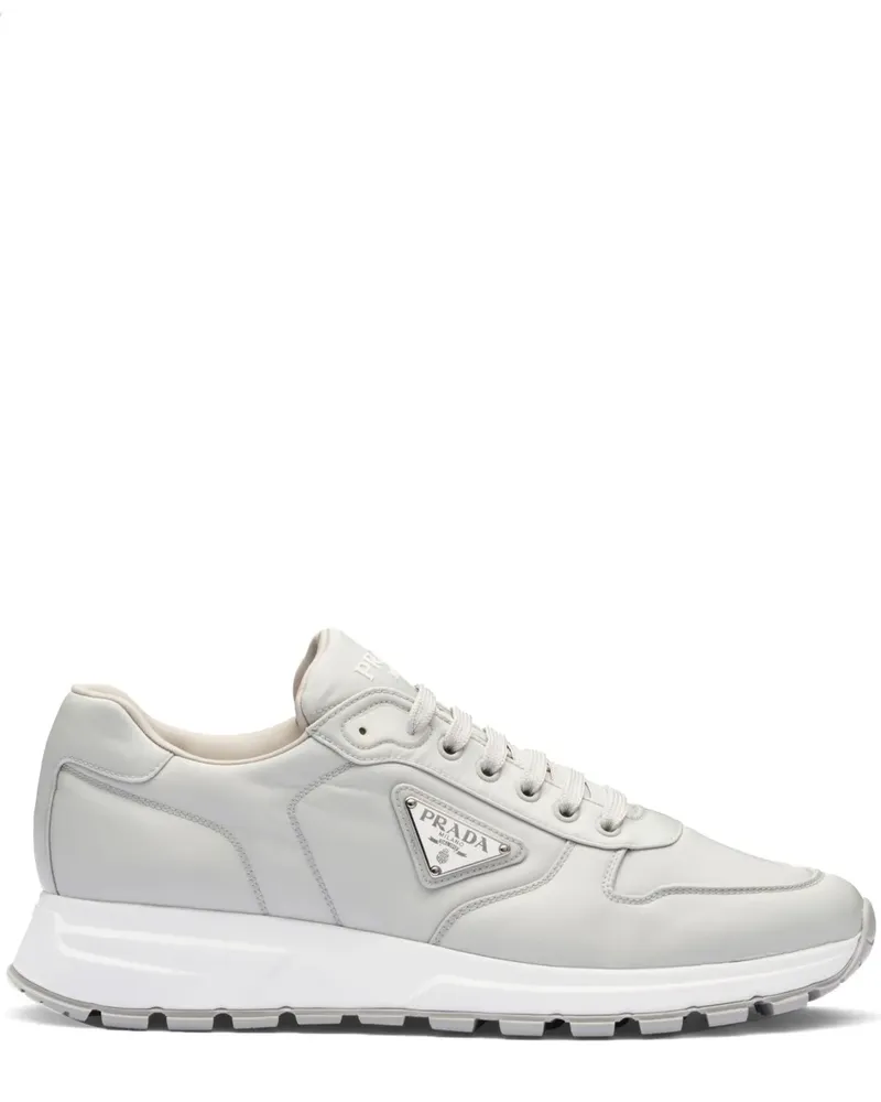 Prada Sneakers mit Logo-Schild - Grau Grau