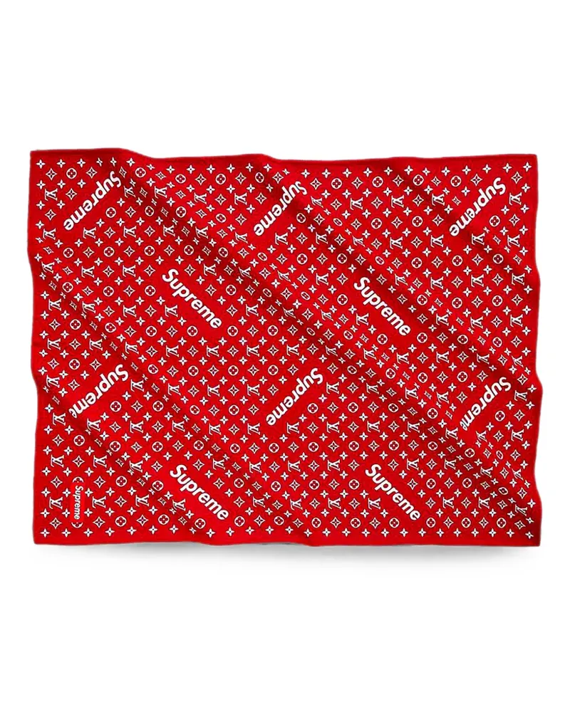 Supreme Being x Louis Vuitton Monogram blanket - Rot Rot