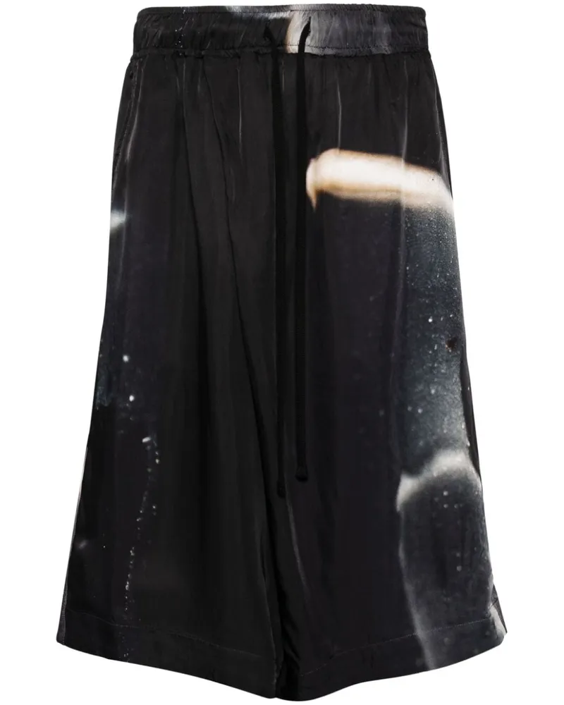 Julius Bermudas mit grafischem Print Schwarz
