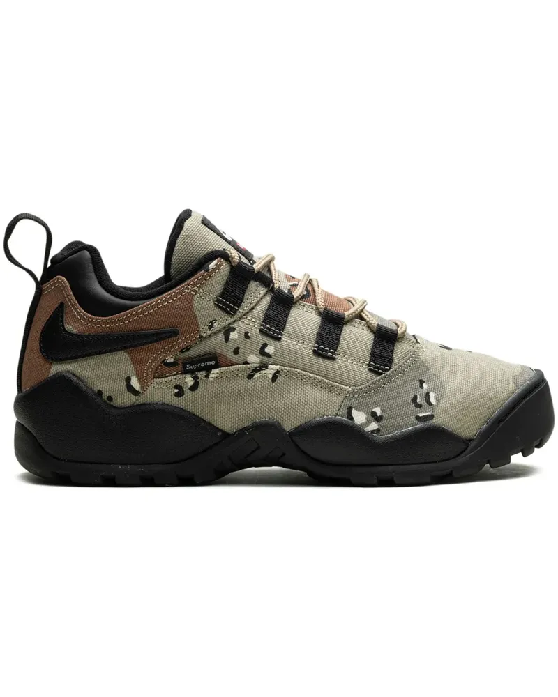 Nike x Supreme SB Darwin Low Khaki Sneakers - Grün Grün