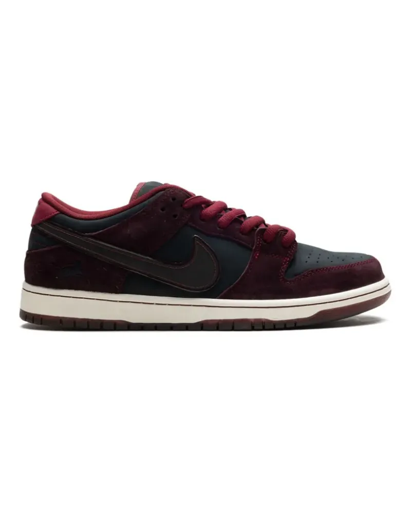Nike SB Dunk Low Pro x Riot Skateshop Sneakers mit Spezialbox - Schwarz Schwarz