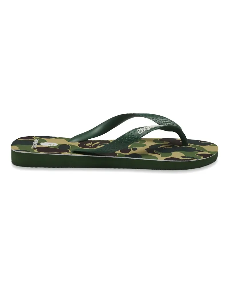 BAPE x Havaianas camo flip flops - Grün Grün