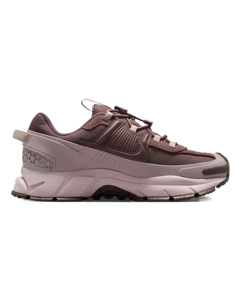 Nike Zoom Vomero Roam Sneakers im Winter - Rosa Rosa
