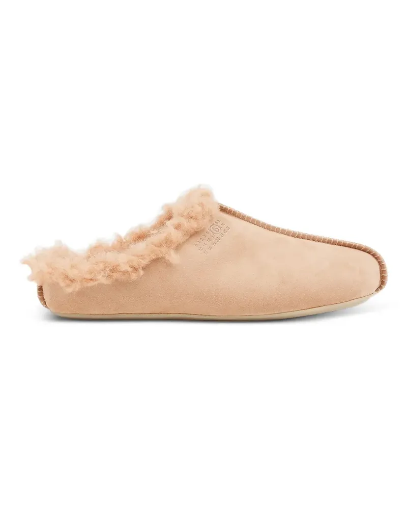 Maison Margiela Slipper aus Faux Shearling mit Nummern-Print - Nude Nude