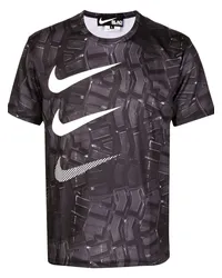 Comme des Garçons T-Shirt mit Swoosh-Print Schwarz