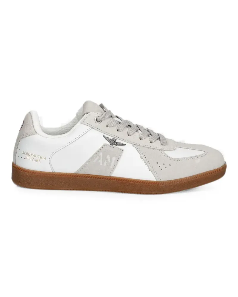 Aeronautica Militare logo-plaque panelled low-top sneakers - Weiß Weiß