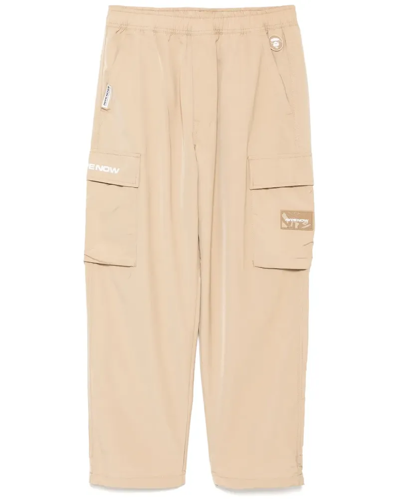 BAPE Cargohose mit Moonface-Logo - Nude Nude