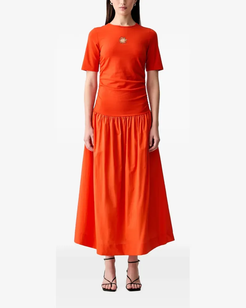 Never Fully Dressed Gerafftes Maxikleid mit Sonnenstickerei - Orange Orange