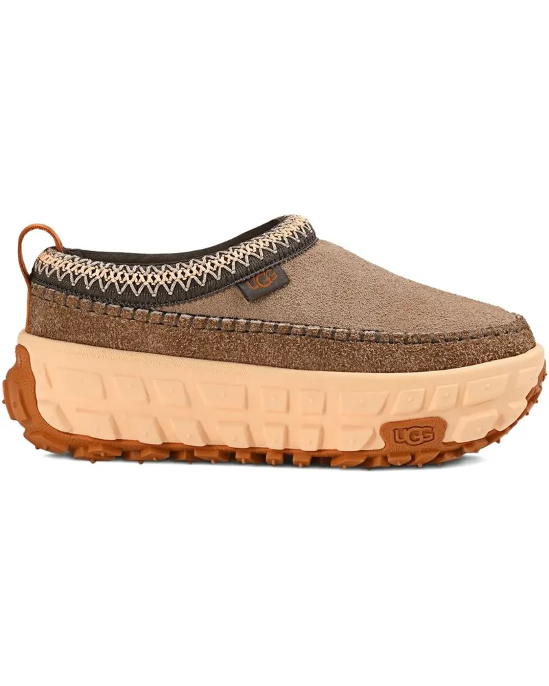 UGG Venture Daze Sand/Apricot Slip-ons - Nude Nude