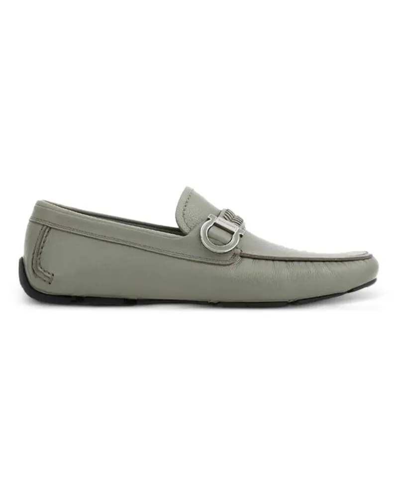 Ferragamo Gancini-plaque braided-strap loafers - Grün Grün