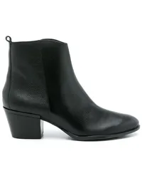 Sarah Chofakian Nicolo Stiefel Schwarz