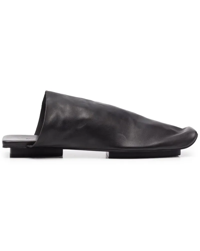 Uma Wang Flache Mules - Schwarz Schwarz
