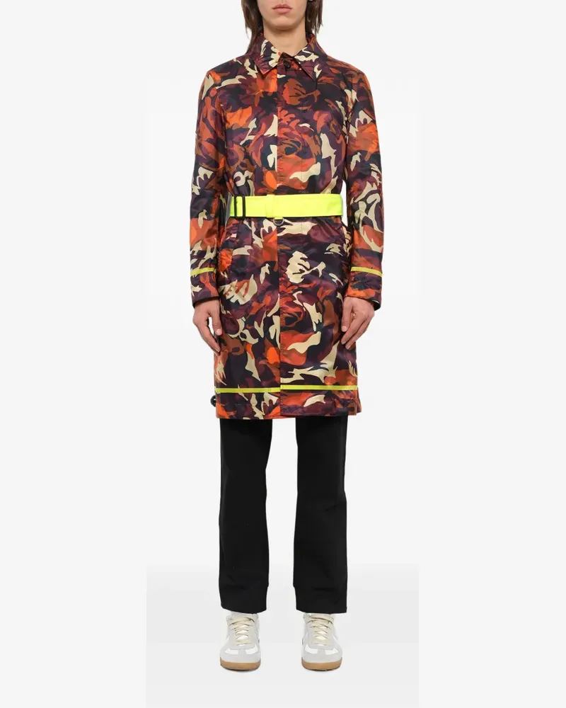 Alexander McQueen camouflage-print belted coat - Orange Orange